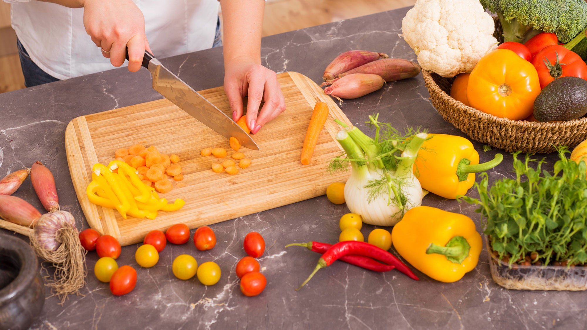 How To Oil A Cutting Board Or Butcher Block: The Ultimate Guide
